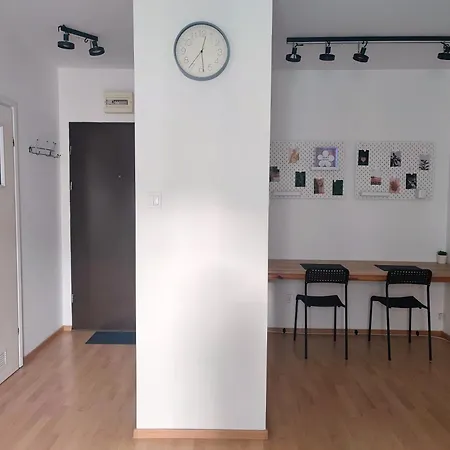 Apartament Grochowska * Варшава